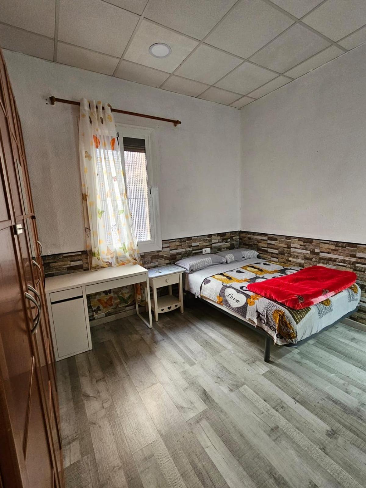 Habitacion Doble Con Bano Privado L'Hospitalet de Llobregat Ngoại thất bức ảnh